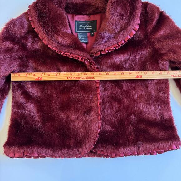 Jerry Lewis Luxuries Burgundy Faux Fur Coat Satin Ribbon Time Size Medium EUC - Picture 10 of 10